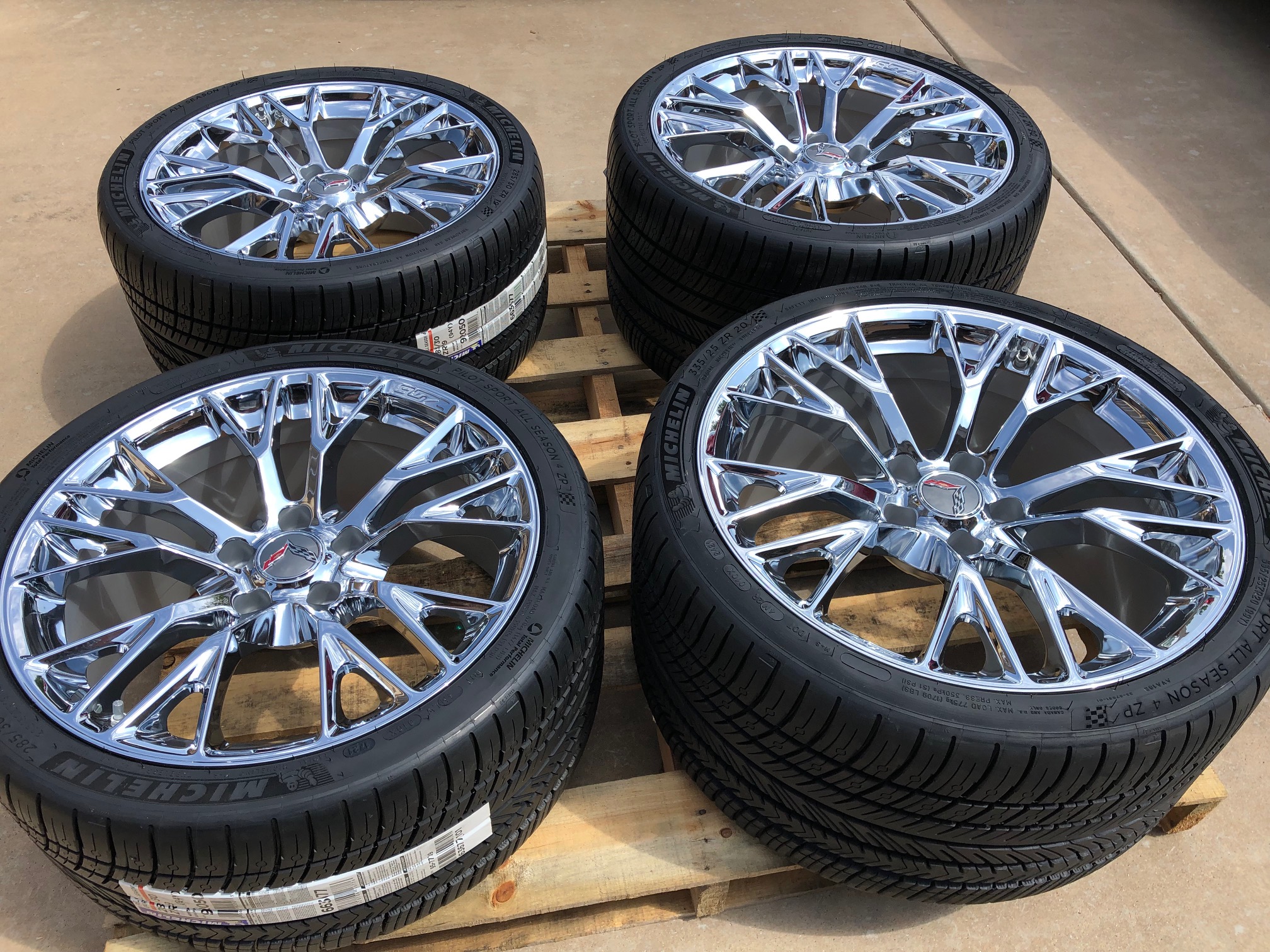 GM C7 Z06 Chrome Corvette Wheel & Michelin Tire Package