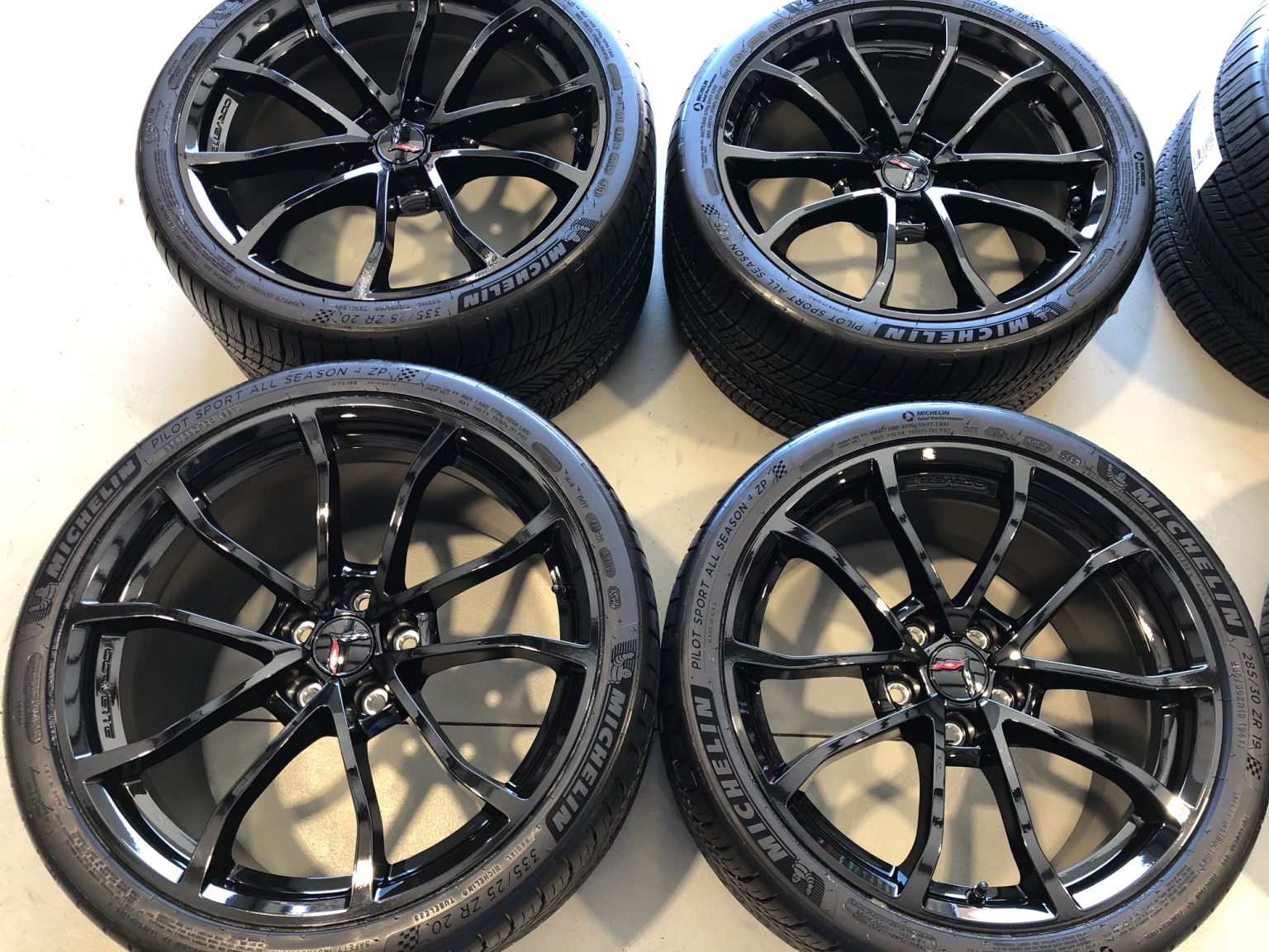 GM C7 Grand Sport Gloss Black Corvette Wheel & Michelin Tire Package